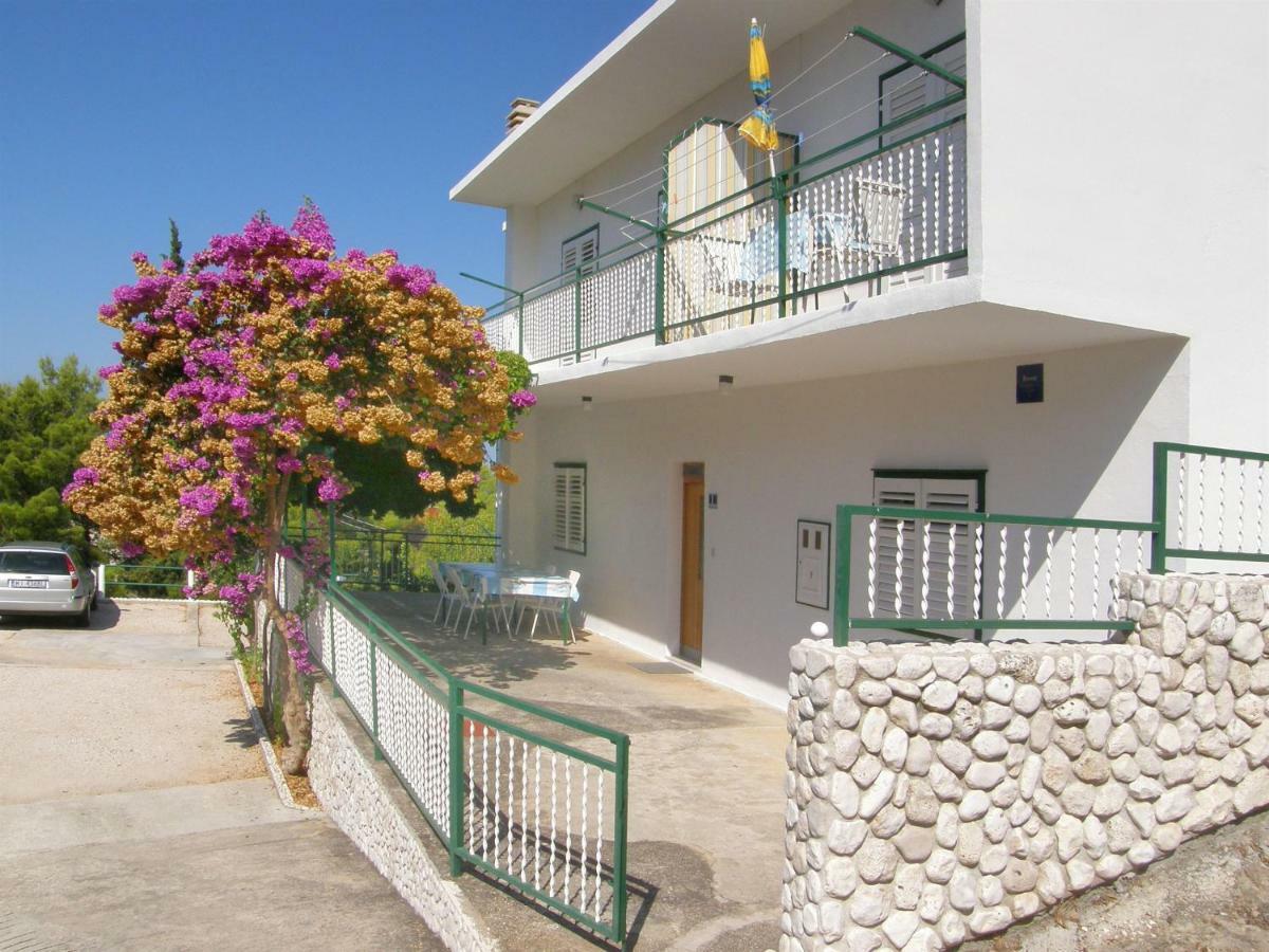 Apartment Dijo I Primosten Exterior photo